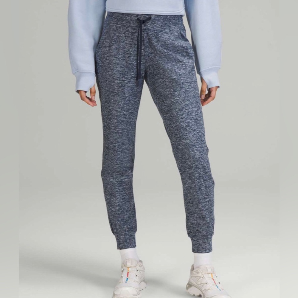 Women’s Heather Navy Jogger Sweatpants